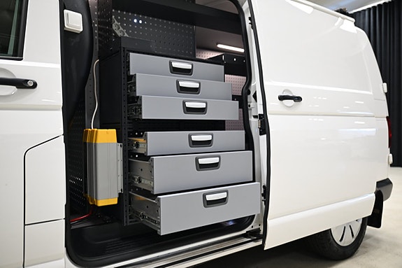 Volkswagen Transporter 5 of 30