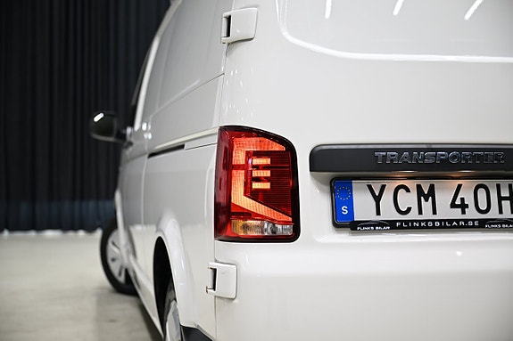 Volkswagen Transporter 24 of 30