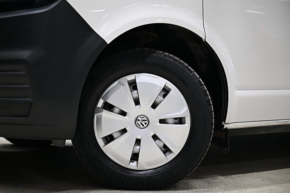 Volkswagen Transporter 6 of 30