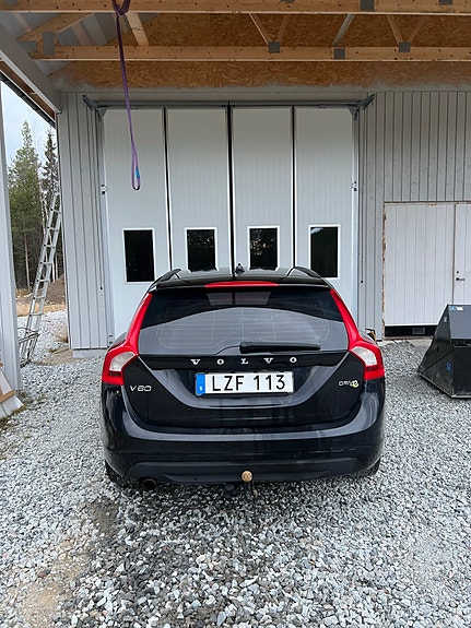 Volvo V60 3 of 10