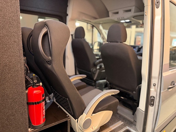 Volkswagen Crafter 35 17 of 21