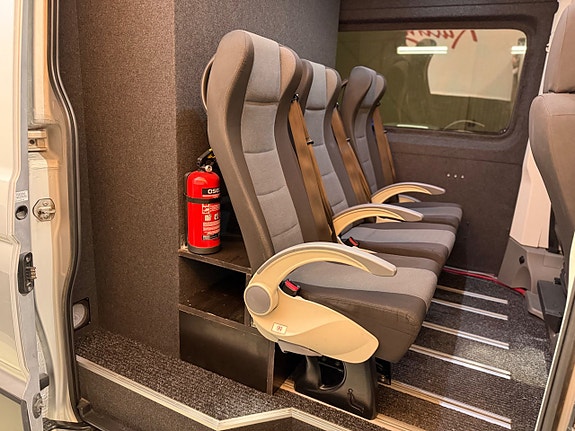 Volkswagen Crafter 35 18 of 21