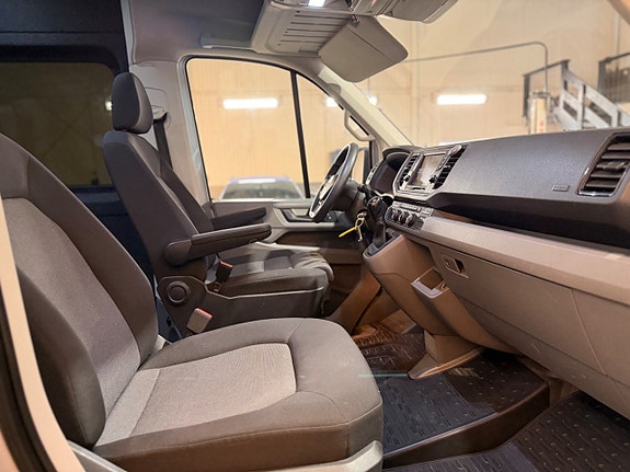 Volkswagen Crafter 35 14 of 21