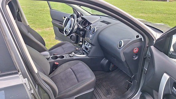 Nissan Qashqai+2 2 of 4