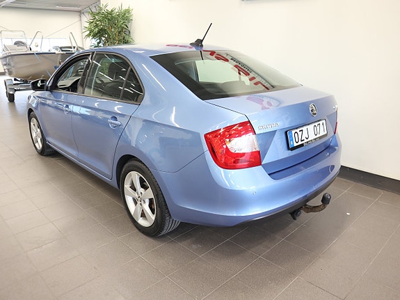 Skoda Rapid 3 of 5