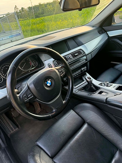 BMW 520d 6 of 7