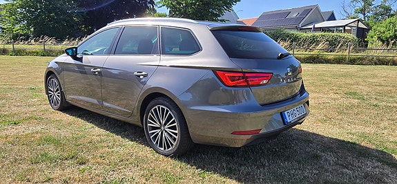 Seat Leon 3 of 5