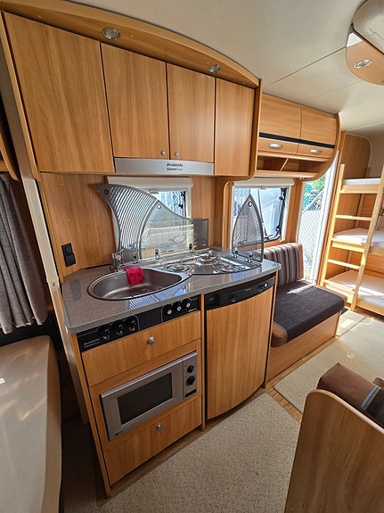 Dethleffs CAMPER 530 8 of 11