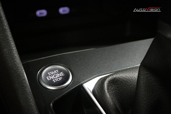 Volkswagen Tiguan 14 of 30