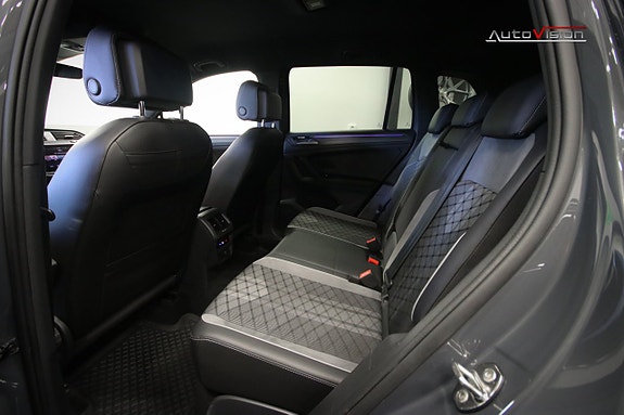 Volkswagen Tiguan 26 of 30