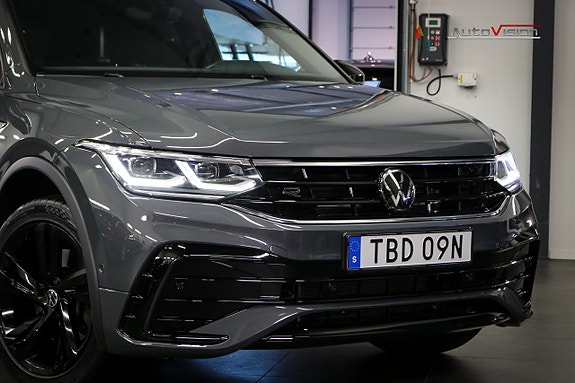 Volkswagen Tiguan 4 of 5