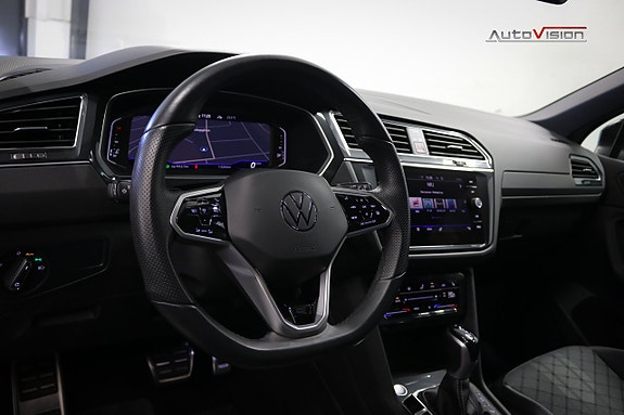 Volkswagen Tiguan 25 of 30