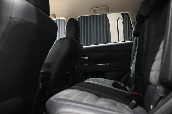Mitsubishi Outlander 21 of 30