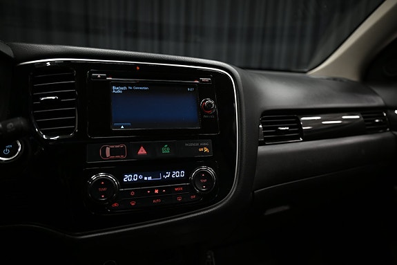 Mitsubishi Outlander 26 of 30