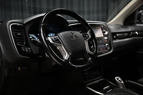 Mitsubishi Outlander 14 of 30