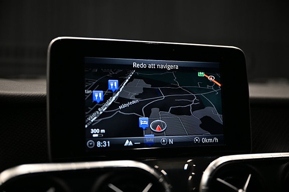 Mercedes-Benz X250 d 14 of 27