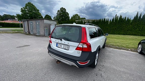 Volvo XC70 4 of 5