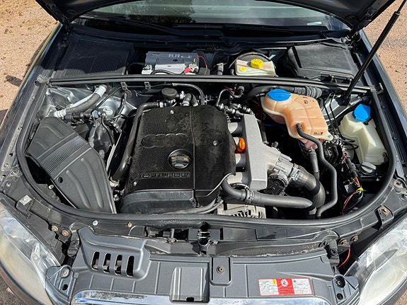 Audi A4 5 of 5
