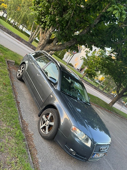 Audi A4 3 of 5