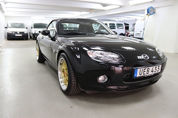 Mazda MX-5 4 of 5