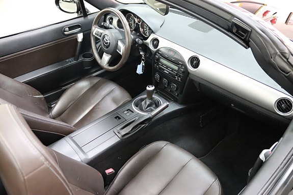 Mazda MX-5 19 of 22