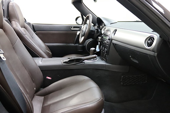 Mazda MX-5 20 of 22