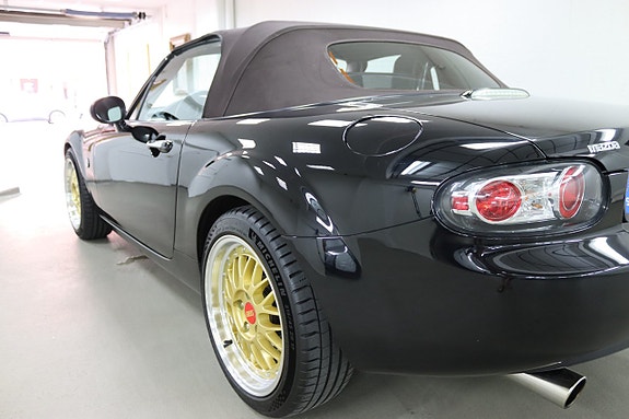 Mazda MX-5 13 of 22