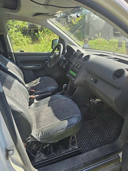 Volkswagen Caddy Maxi 5 of 5