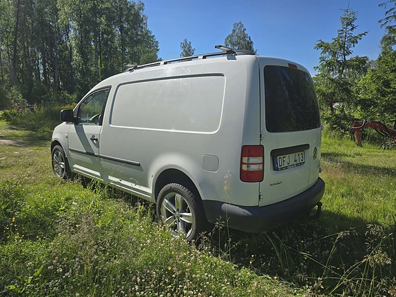 Volkswagen Caddy Maxi 4 of 5