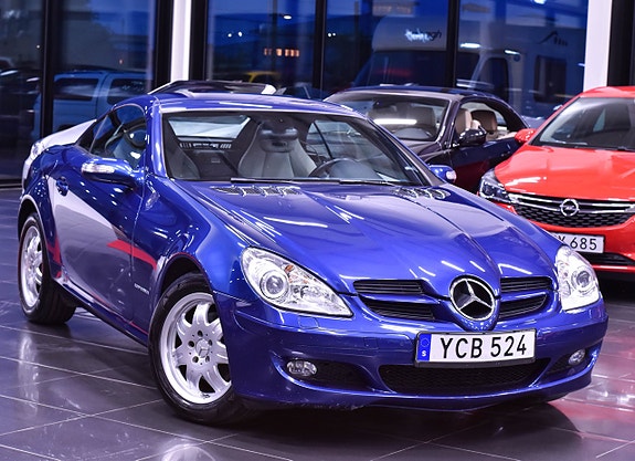 Mercedes-Benz SLK250 d 3 of 5