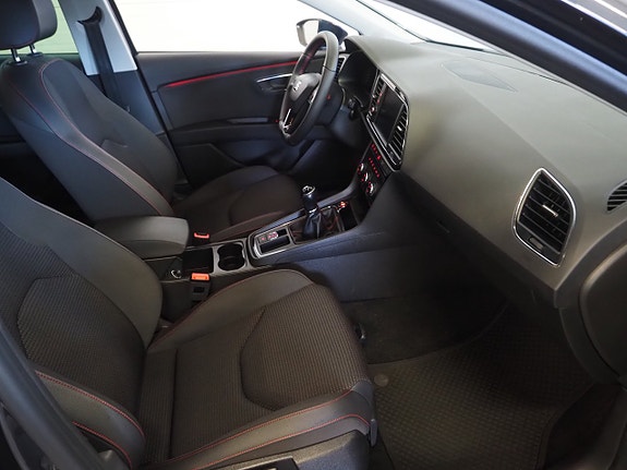 Seat Leon 11 of 23