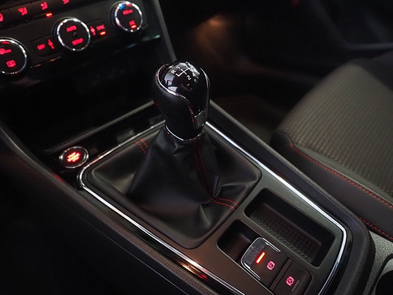 Seat Leon 22 of 23