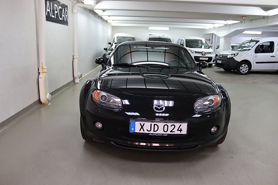 Mazda MX-5 3 of 5