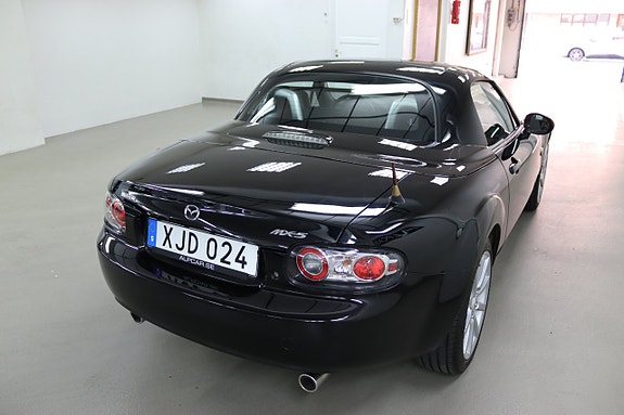 Mazda MX-5 7 of 21