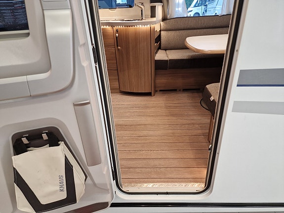 Knaus 650 UDF Scandinavian Selection (ALDE+AC+Solcell+Barnkammare+Micro) 6 of 23