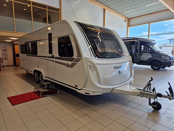 Knaus 650 UDF Scandinavian Selection (ALDE+AC+Solcell+Barnkammare+Micro) 2 of 23