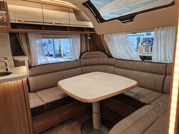 Knaus 650 UDF Scandinavian Selection (ALDE+AC+Solcell+Barnkammare+Micro) 7 of 23