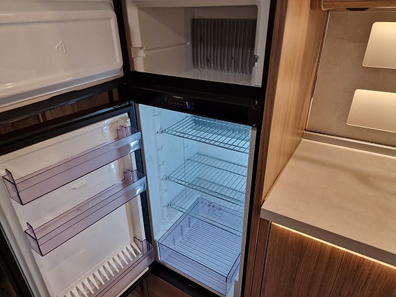 Knaus 650 UDF Scandinavian Selection (ALDE+AC+Solcell+Barnkammare+Micro) 15 of 23