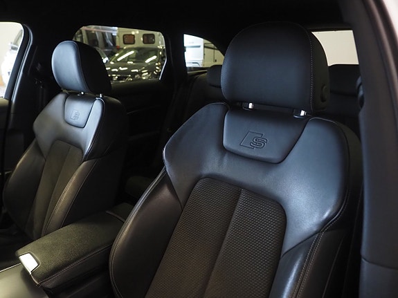 Audi A6 18 of 25