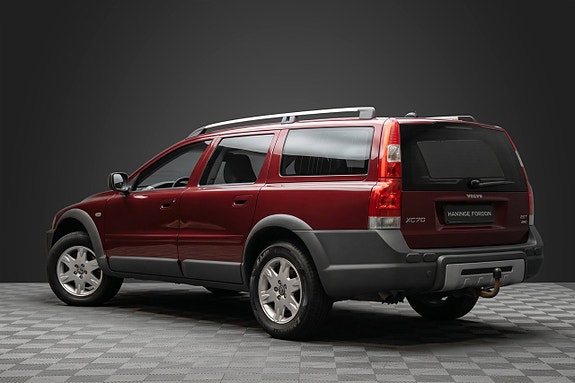 Volvo XC70 6 of 16