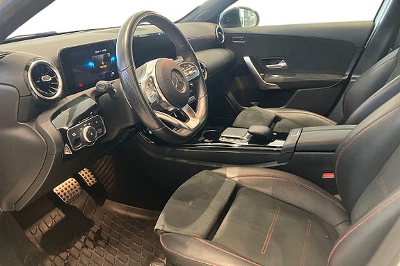 Mercedes-Benz A200 14 of 21