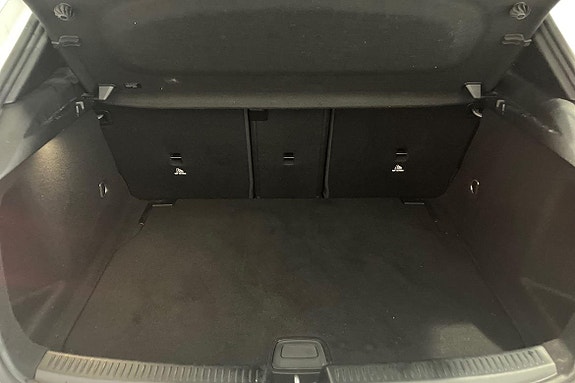 Mercedes-Benz A200 12 of 21