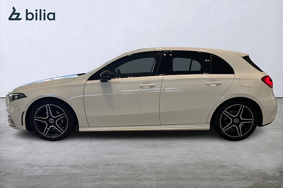 Mercedes-Benz A200 3 of 5