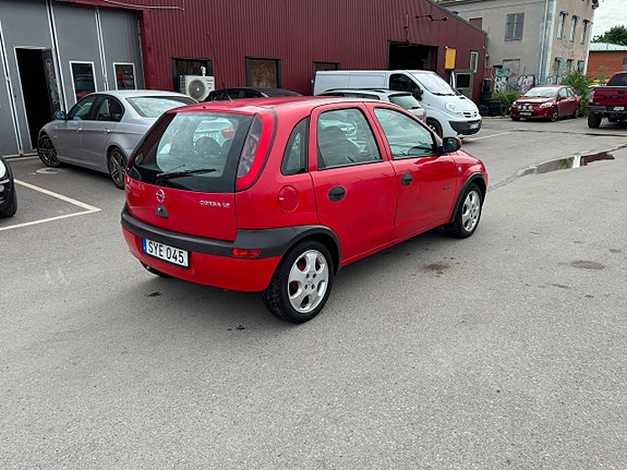 Opel Corsa 4 of 5