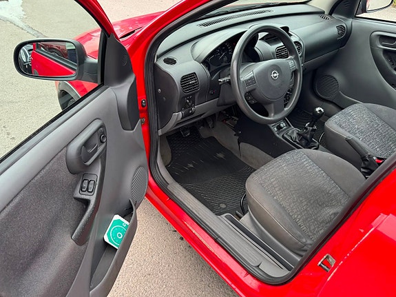Opel Corsa 10 of 11