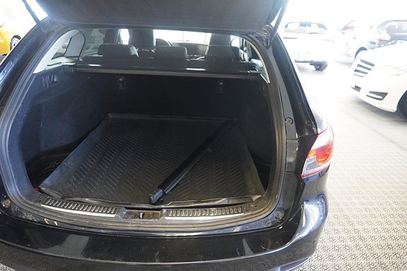 Mazda 6 4 of 8