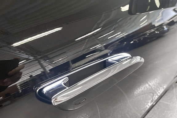 Mercedes-Benz E300 de 15 of 22