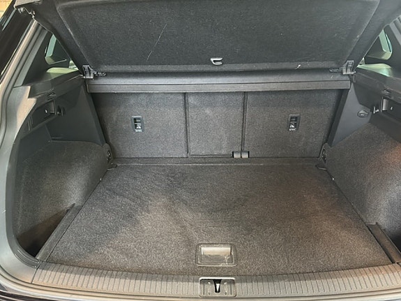 Volkswagen Tiguan 14 of 14