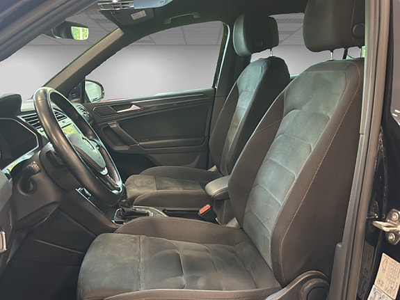 Volkswagen Tiguan 8 of 14