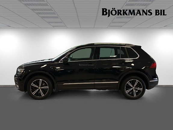 Volkswagen Tiguan 4 of 14